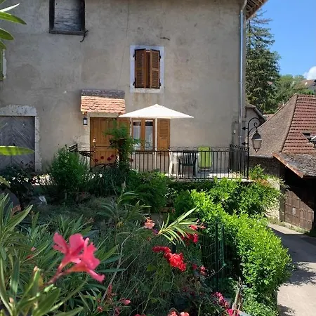 Chez Charlot Holiday home