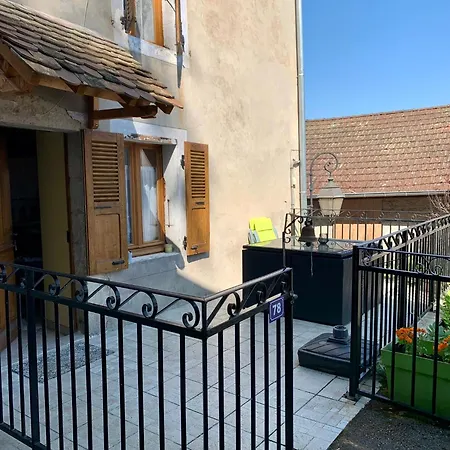 Chez Charlot Holiday home Chanaz